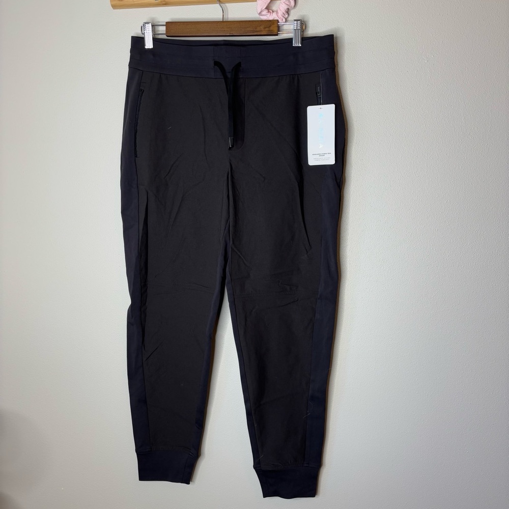 NWT Athleta Headlands Hybrid Trek Jogger 12